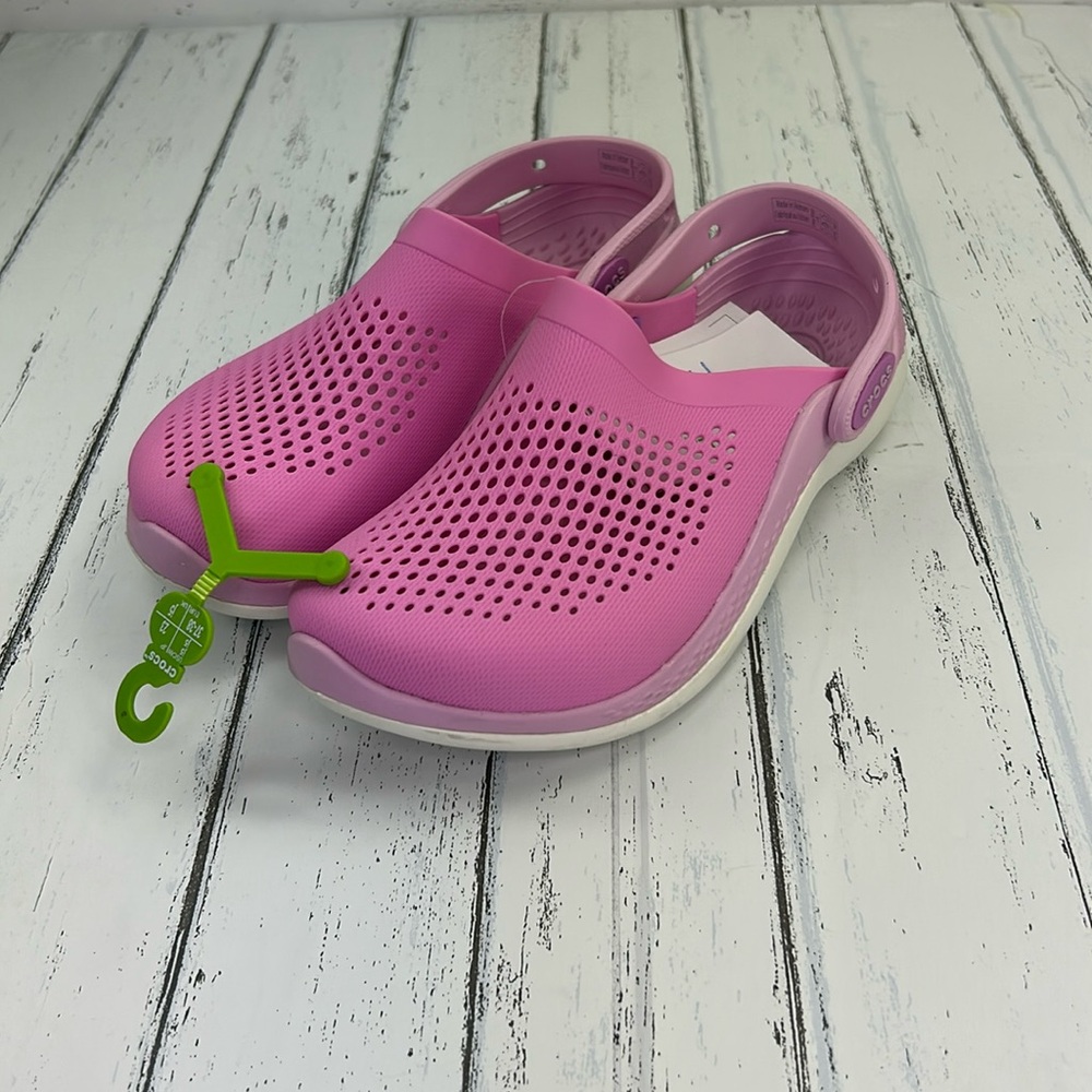 LiteRide Crocs. Girl size 5.